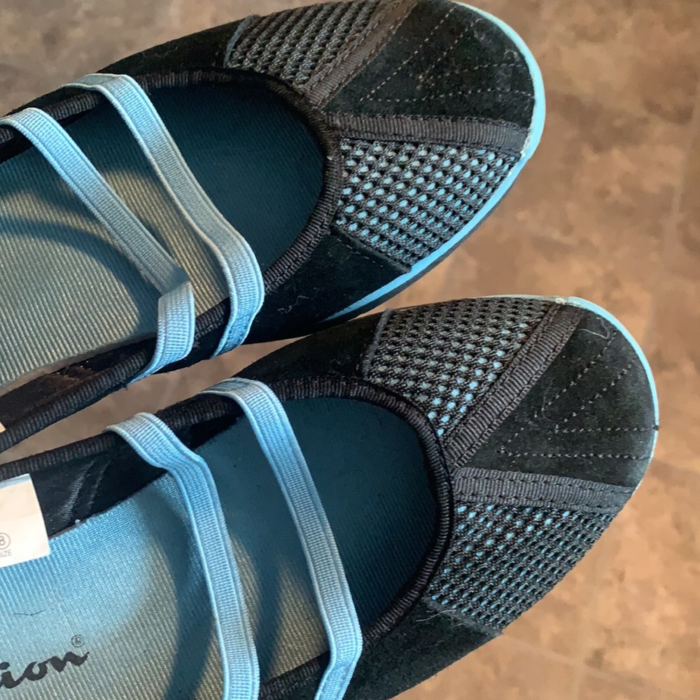 Champion size 8 runner - Picture 5 of 7